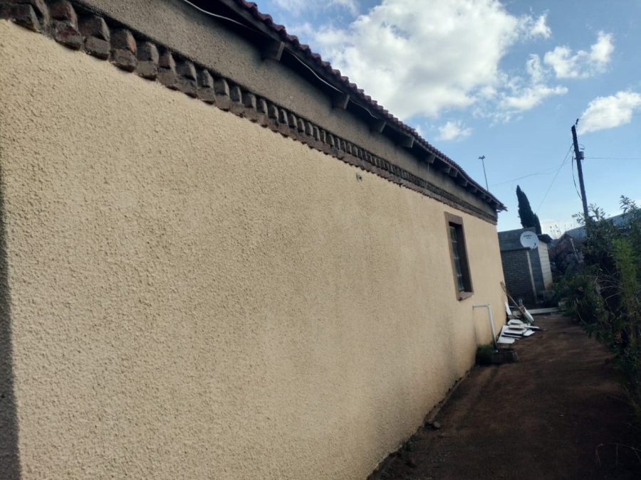 3 Bedroom Property for Sale in Sechaba Mahobeville Free State